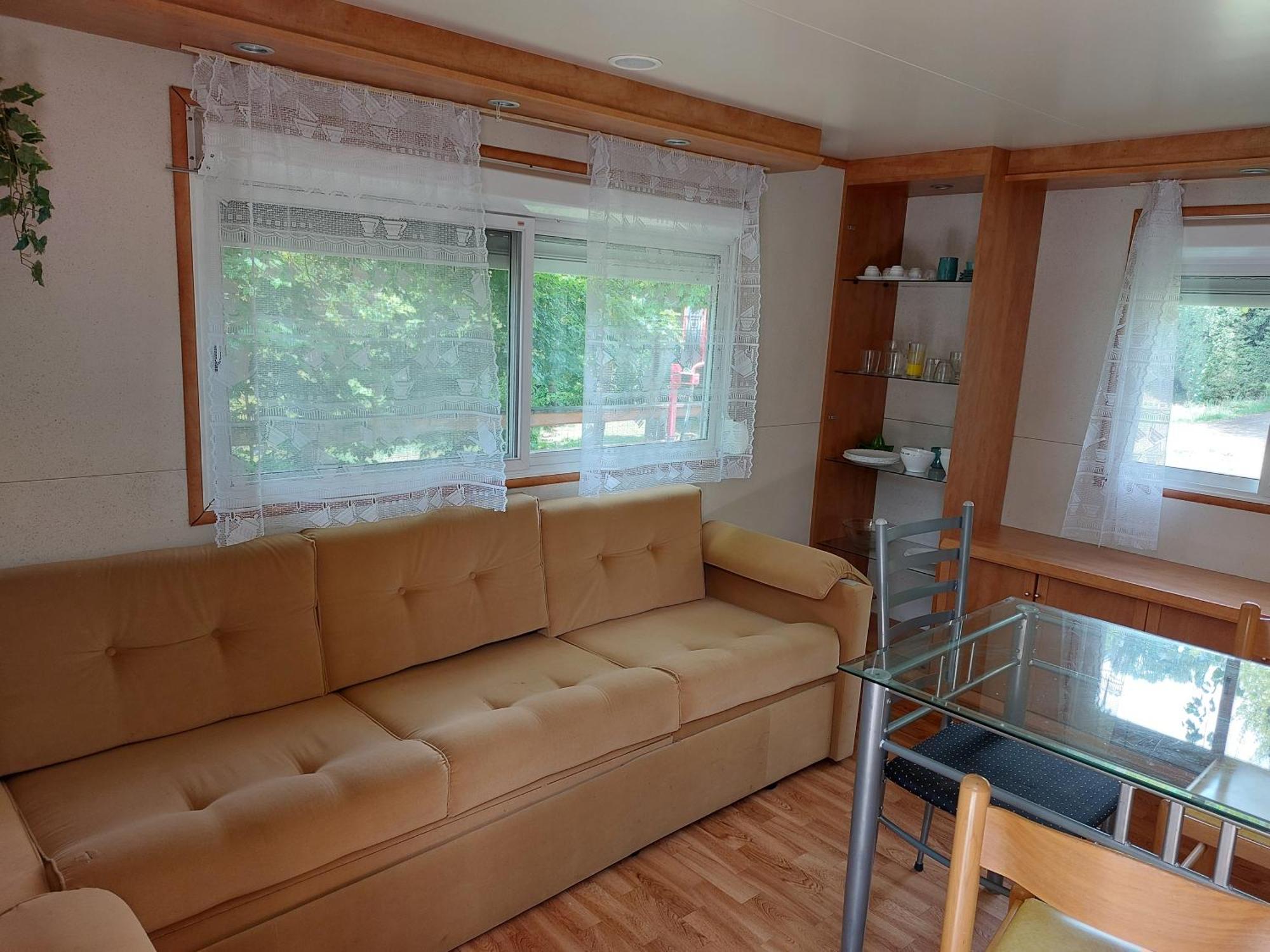 Camping L'Enclave Mobil-Home Estavar 外观 照片