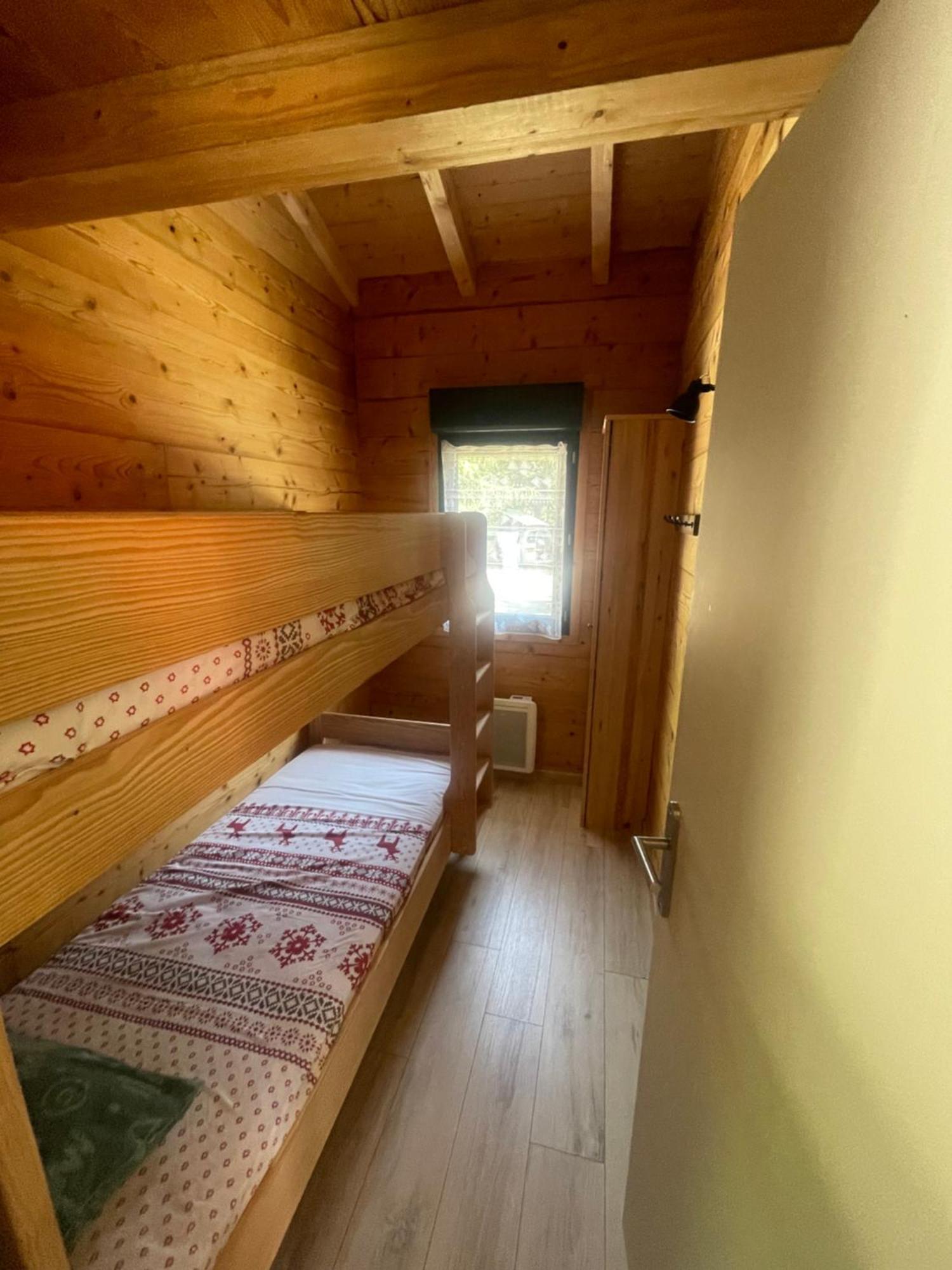 Camping L'Enclave Mobil-Home Estavar 外观 照片