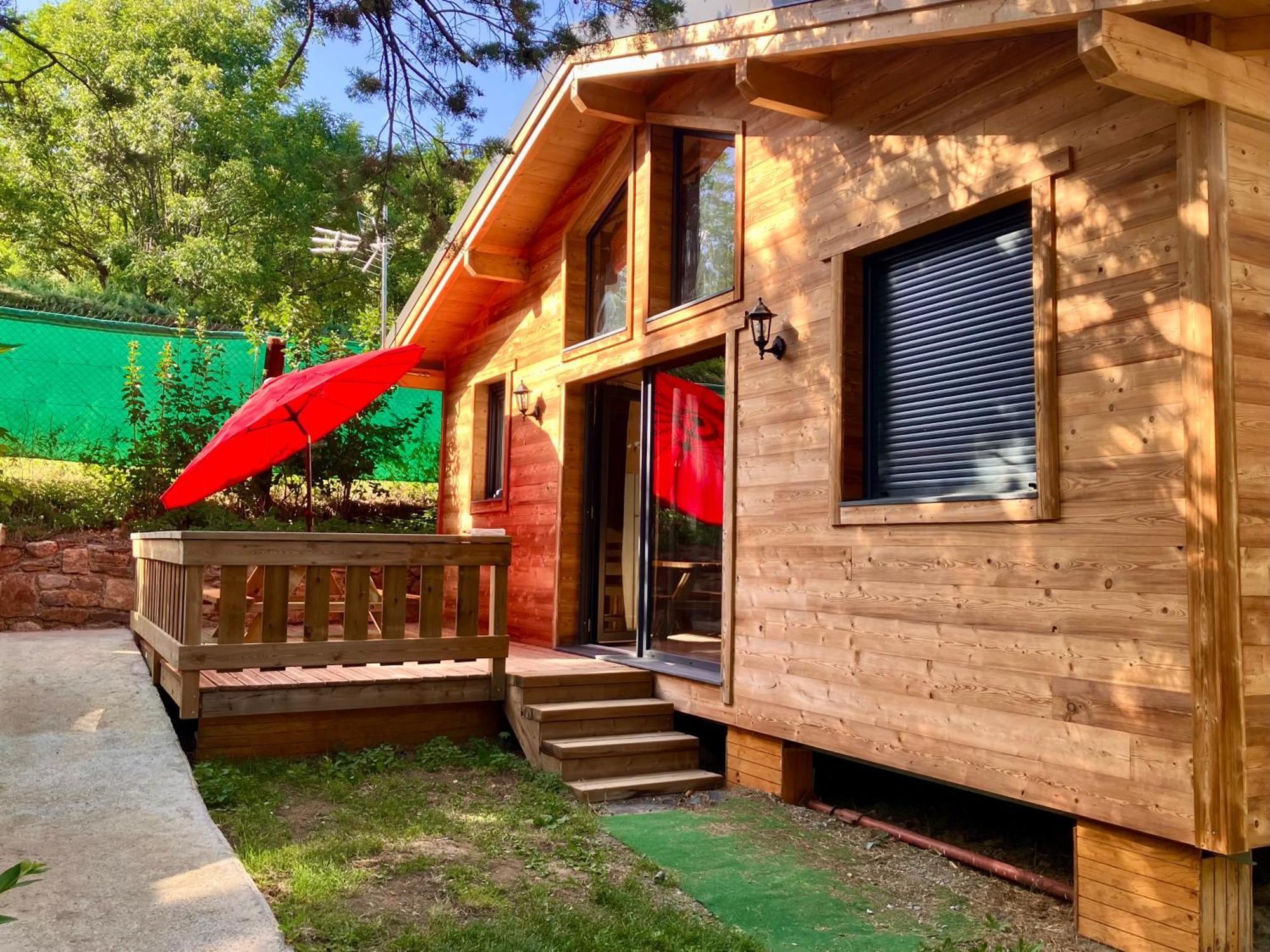 Camping L'Enclave Mobil-Home Estavar 外观 照片
