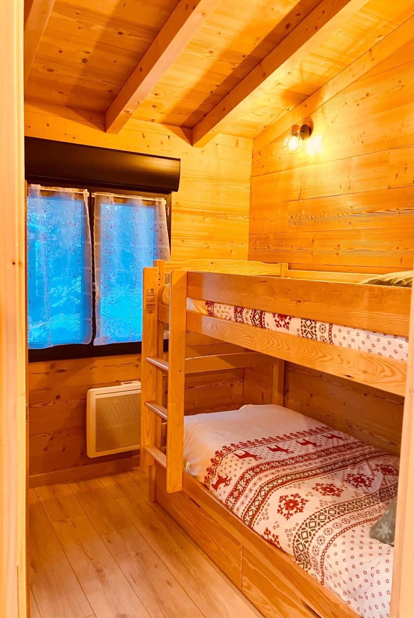 Camping L'Enclave Mobil-Home Estavar 外观 照片